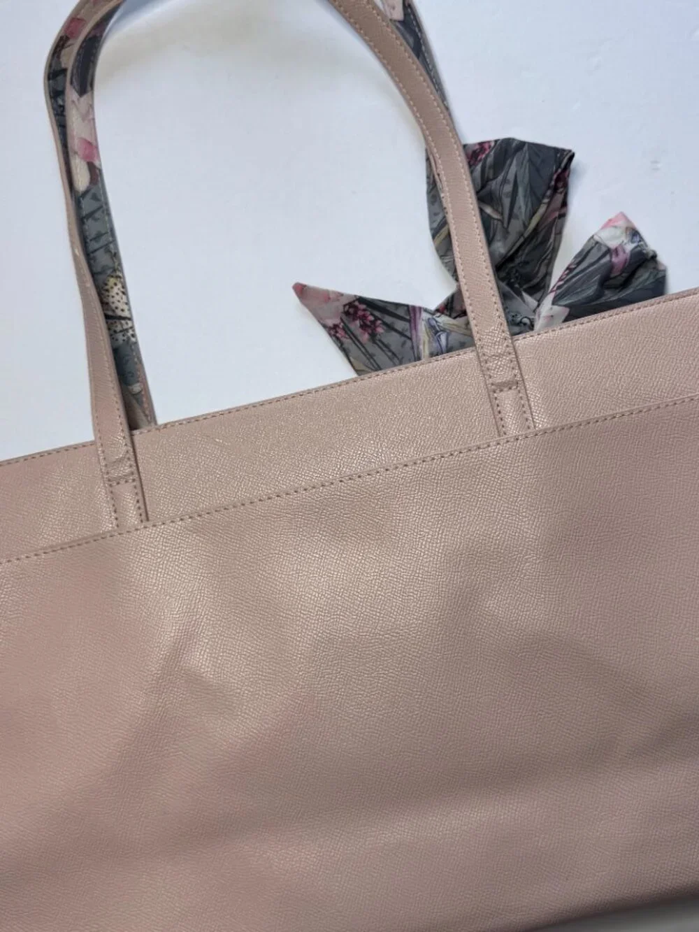 Betsey Johnson Pink Zaria Tote Shoulder Bag Purse & Wristlet Floral Faux Leather